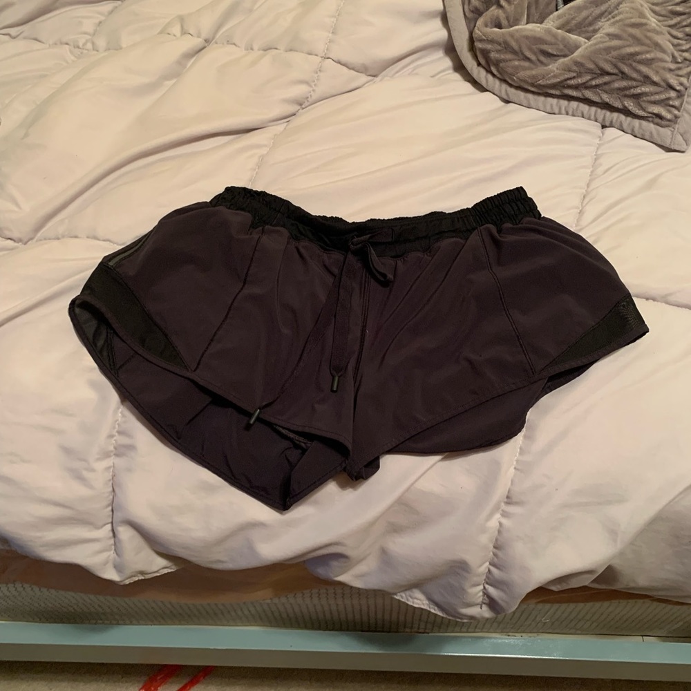 Lululemon Hotty Hot shorts